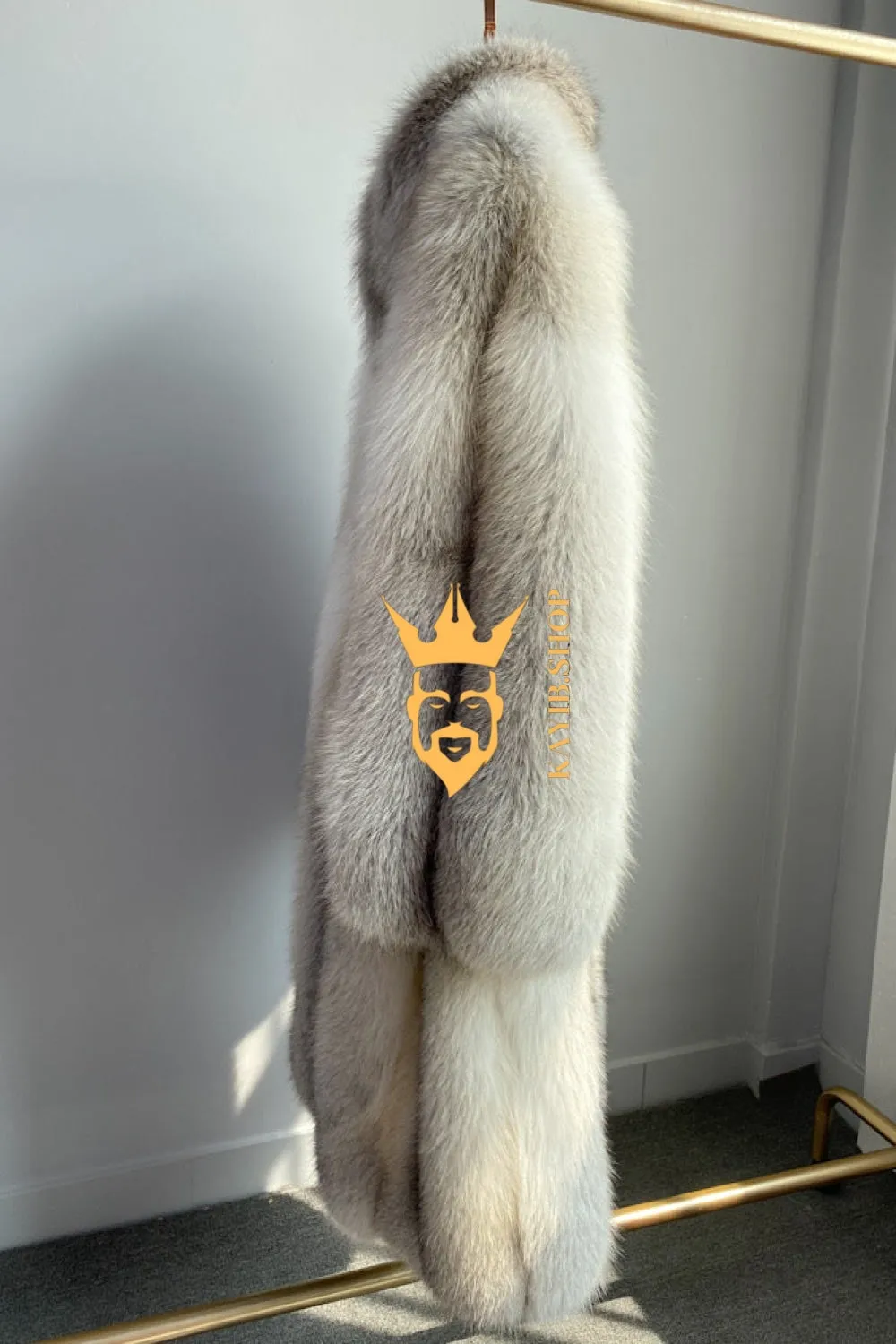 Raccoon Fur long Coat - Stay Stylish and Warm with Oversized Sleeves - 100% Real Fur Luxury