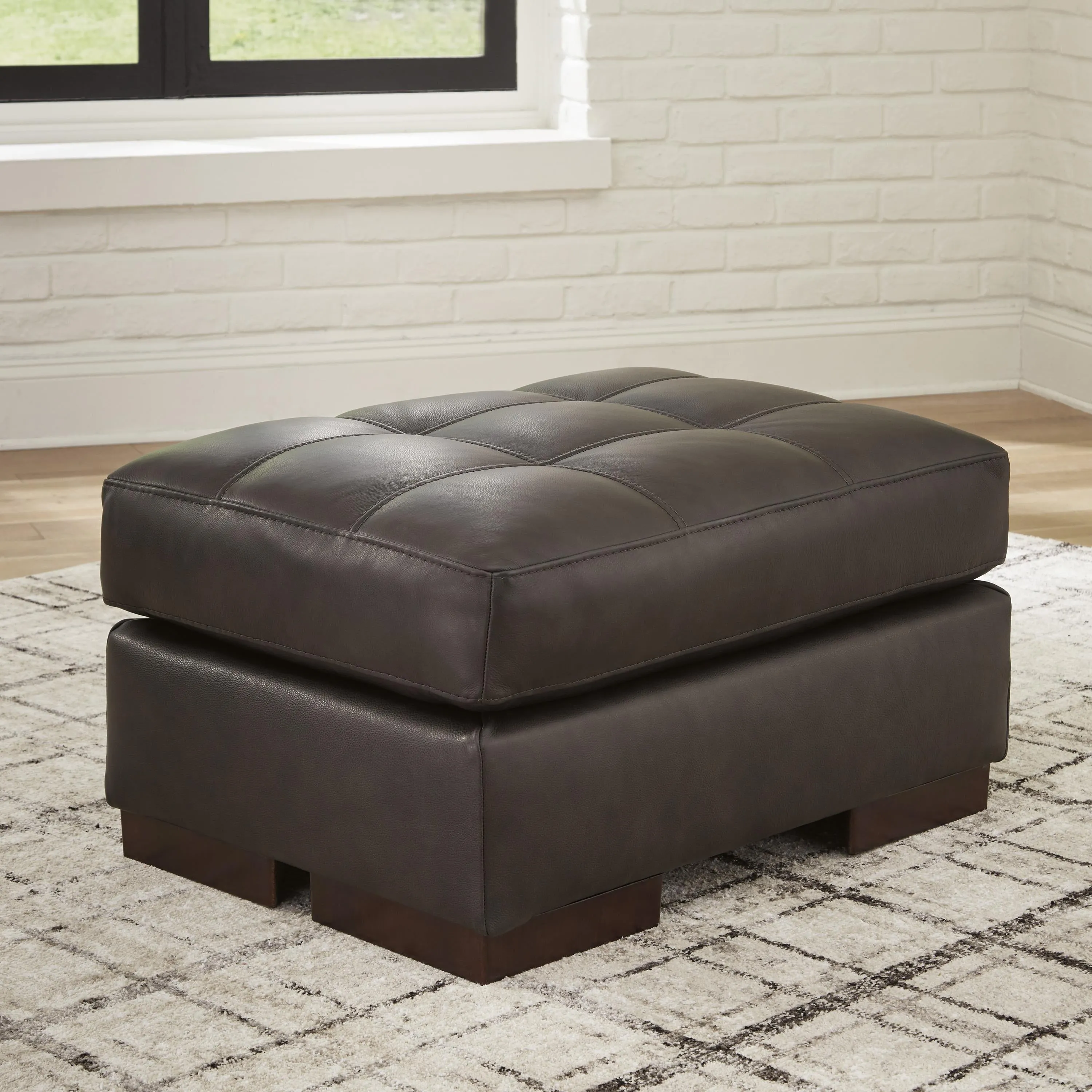 Signature Design by Ashley Luigi Leather Match Ottoman 5650614