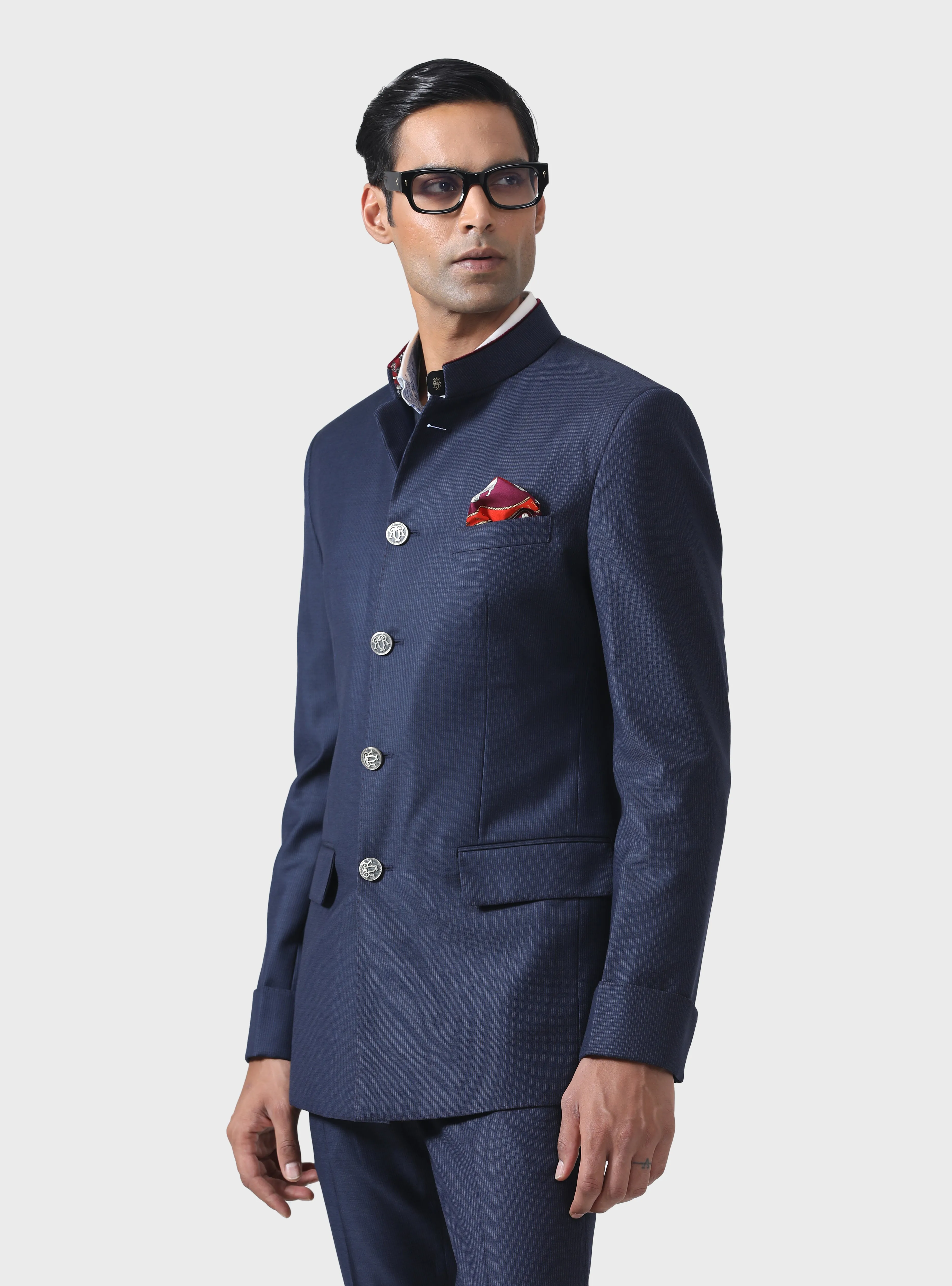 THE BANDHGALA SUIT A MASTERPIECE OF LUXURY AND CRAFTSMANSHIP