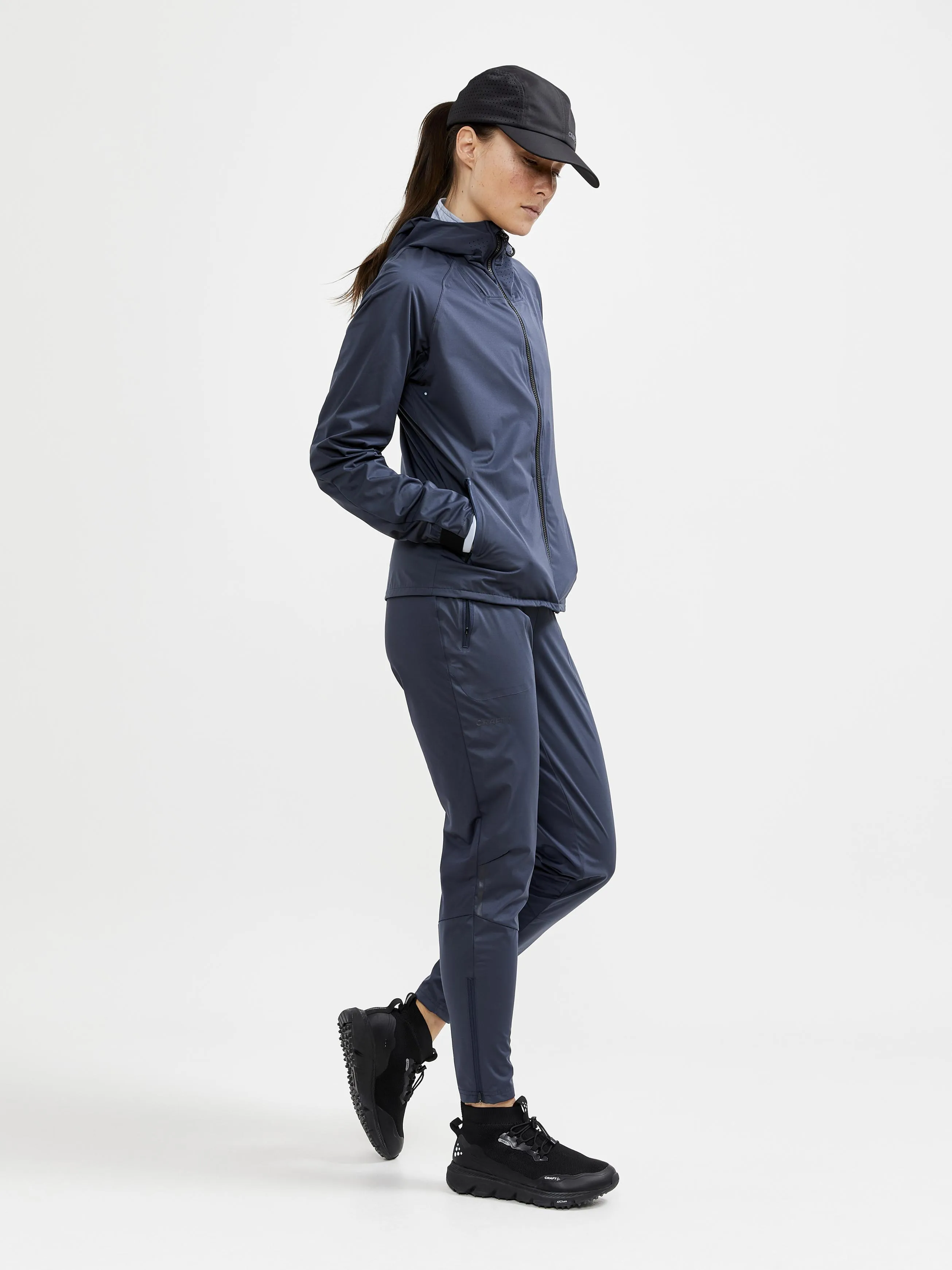 Women's PRO Hydro Running Jacket 2